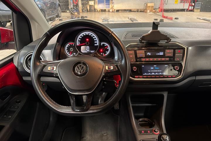 Rød VW up fra 2018