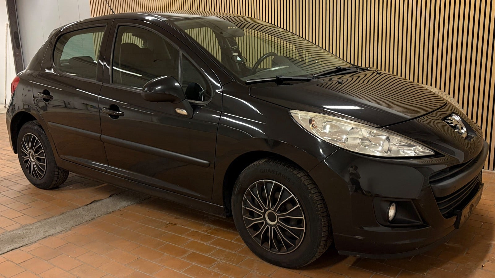 undefined Peugeot 207 fra 2010