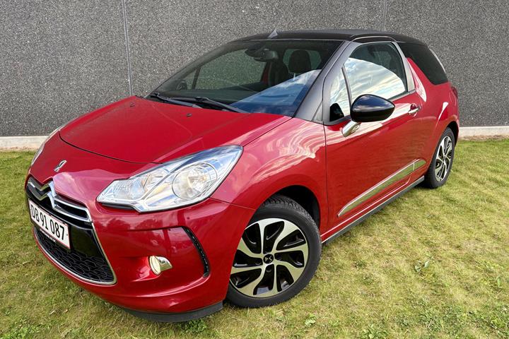 Rød Citroën DS3 fra 2013