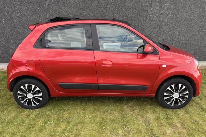 Rød Renault Twingo fra 2015
