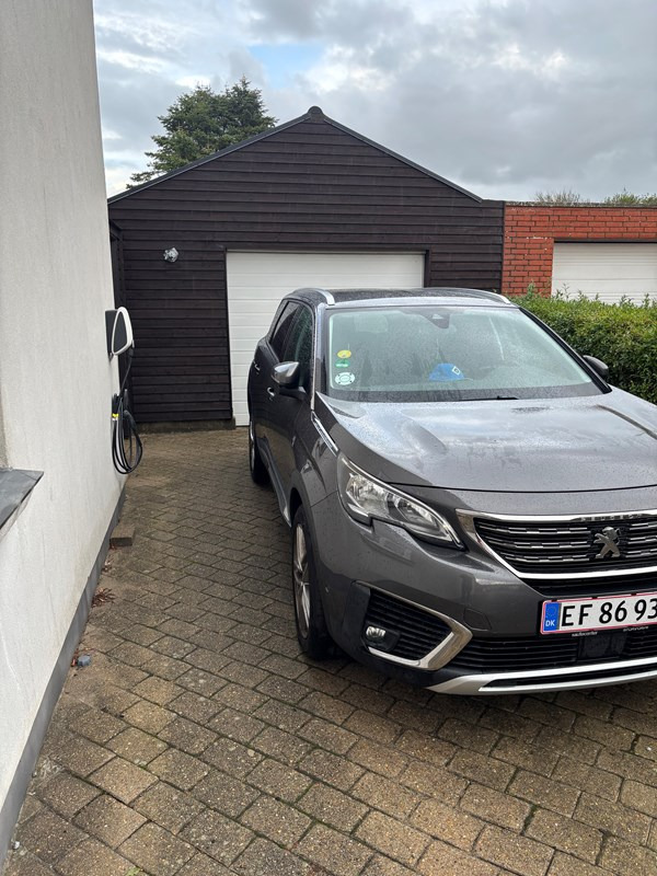 Peugeot 5008 BlueHDi 130 SUV EAT8