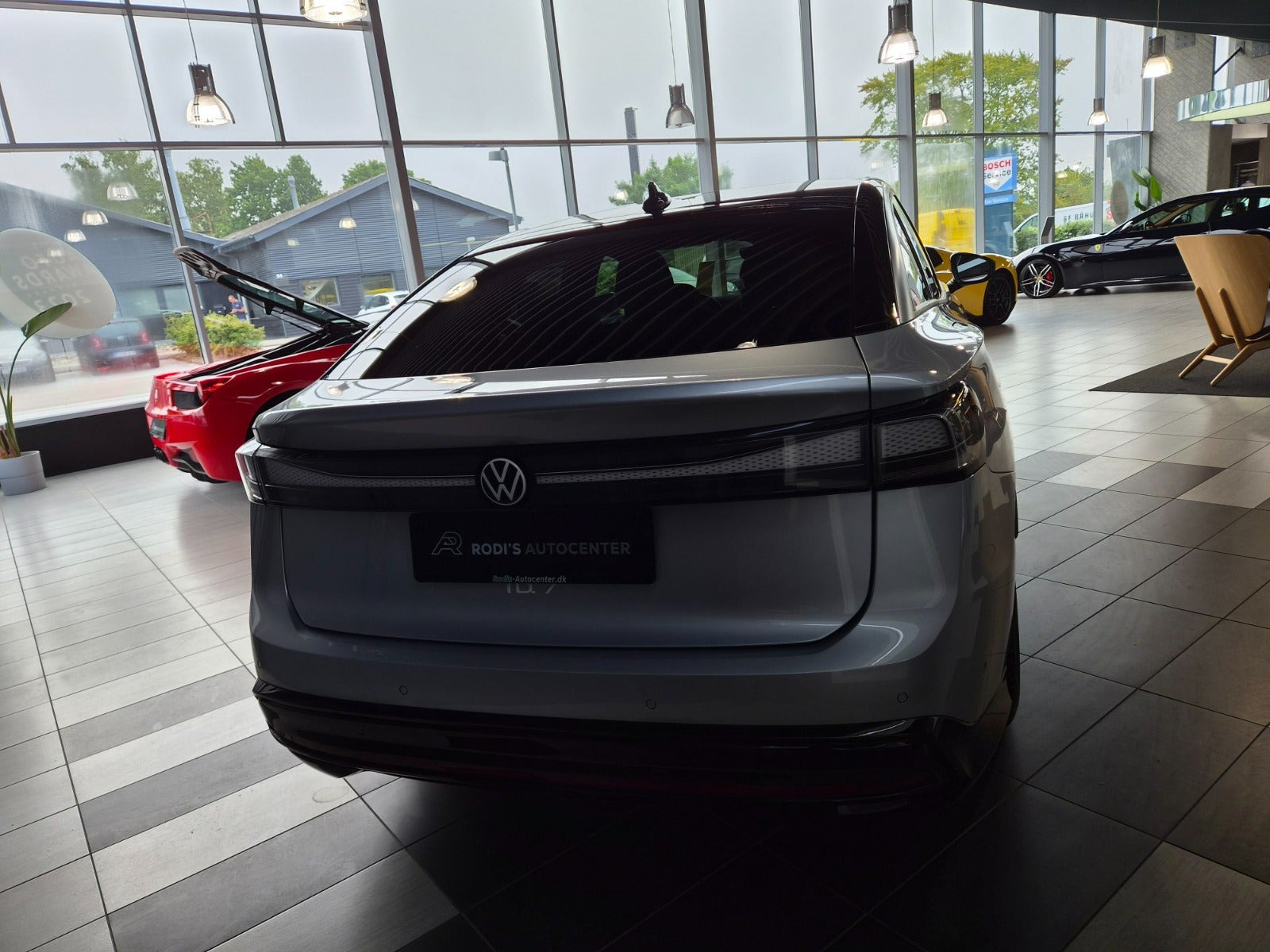 Sølv VW ID.7 fra 2025