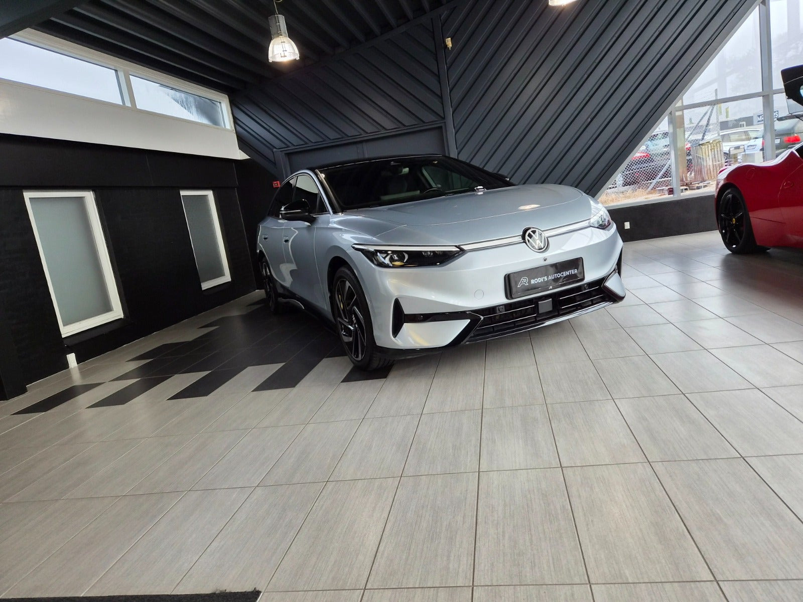 Sølv VW ID.7 fra 2025