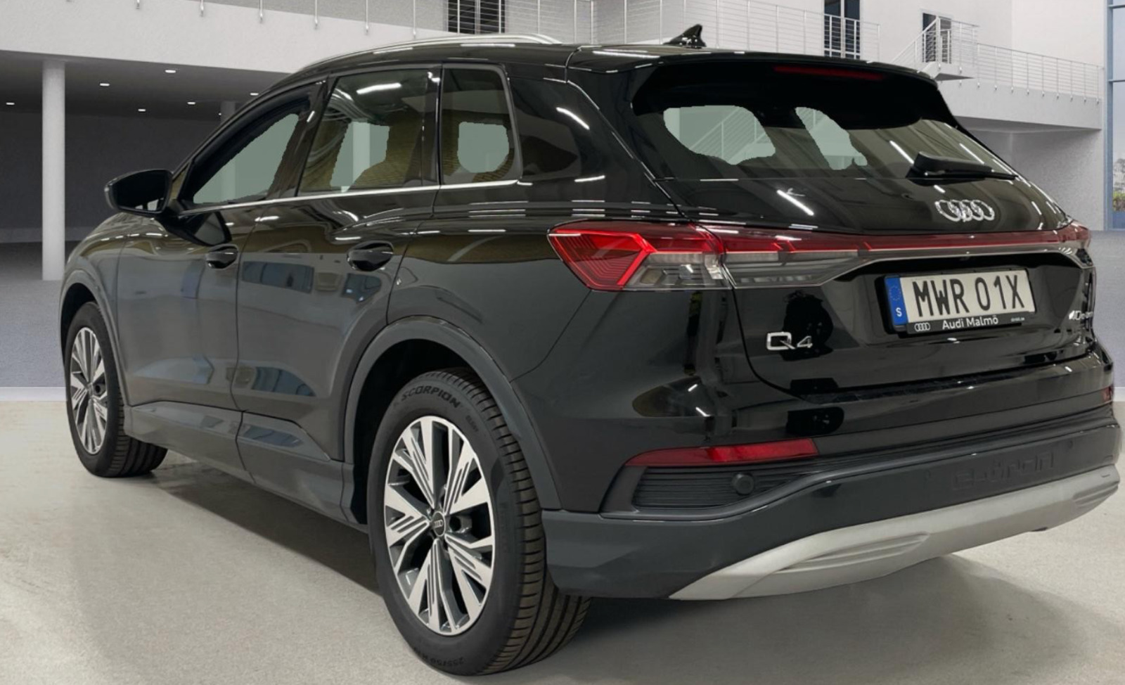 Sort Audi Q4 e-tron fra 2023