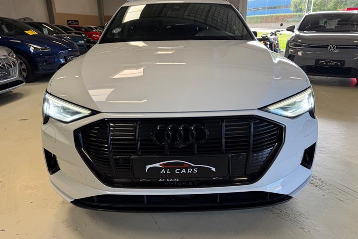 undefined Audi e-tron fra 2019