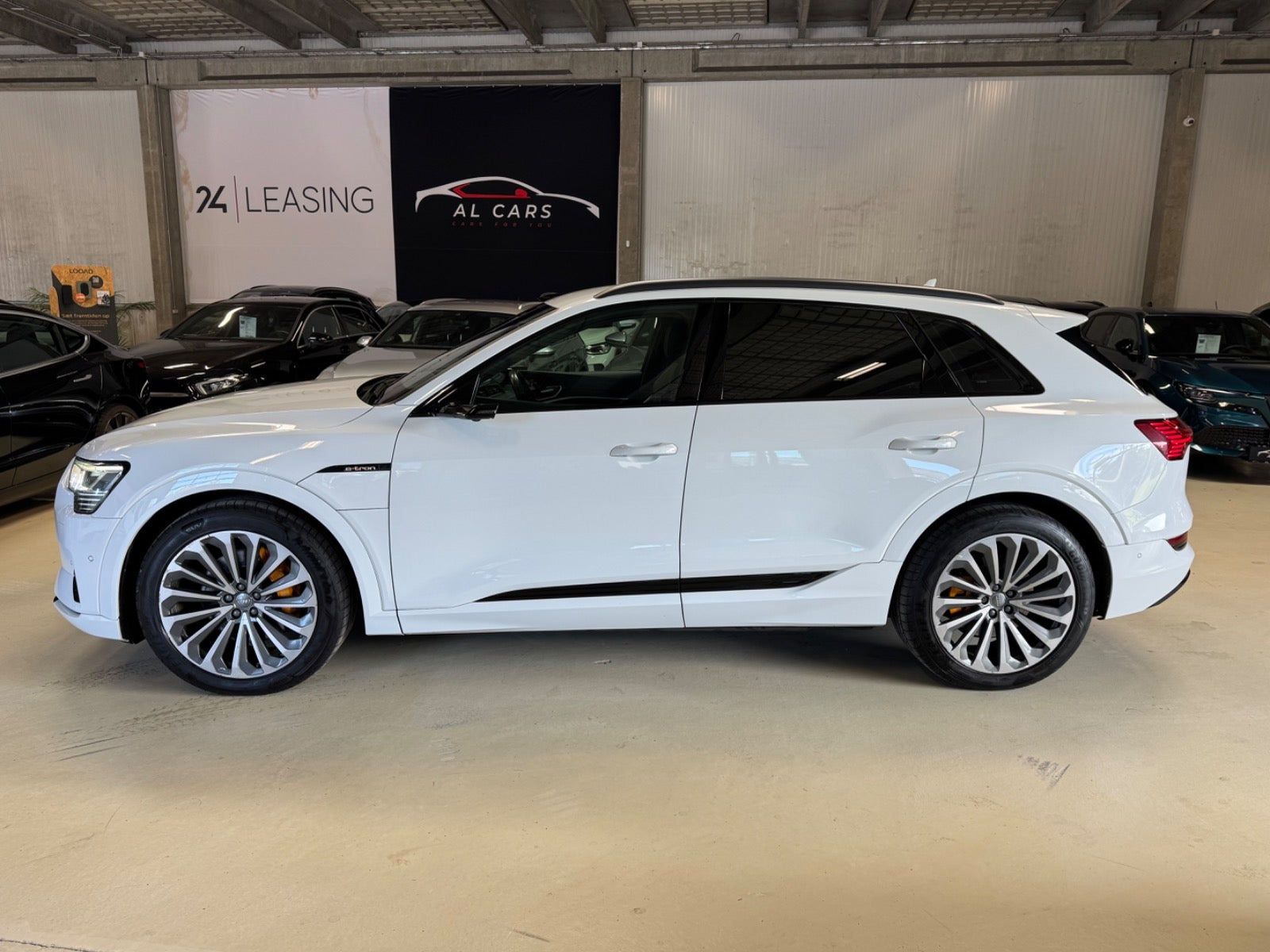 undefined Audi e-tron fra 2019