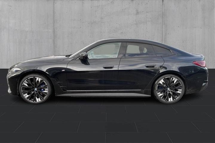 Sort BMW i4 fra 2026