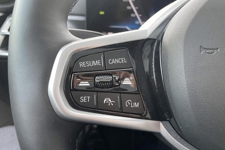 Sort BMW i4 fra 2026