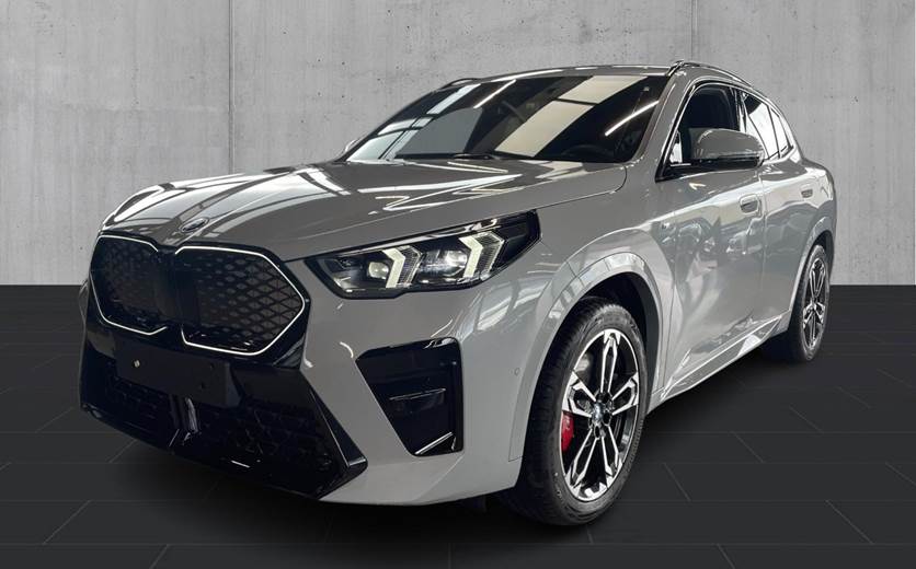 BMW iX2 eDrive20 M-Sport Pro
