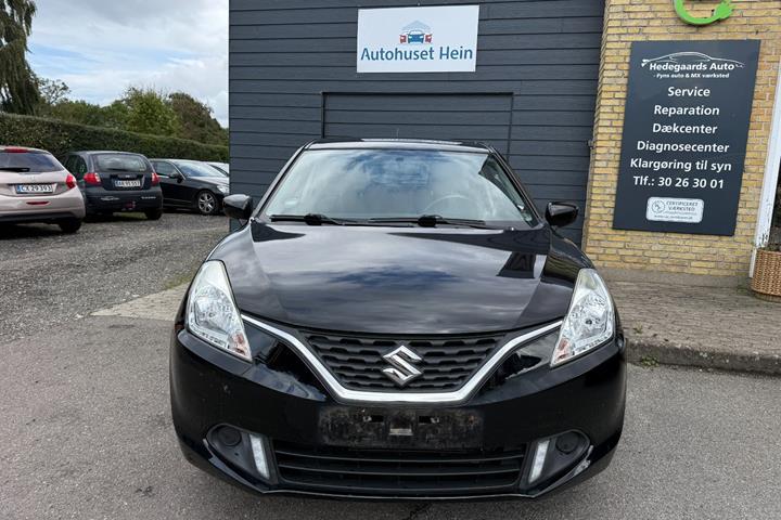 Sort Suzuki Baleno fra 2016