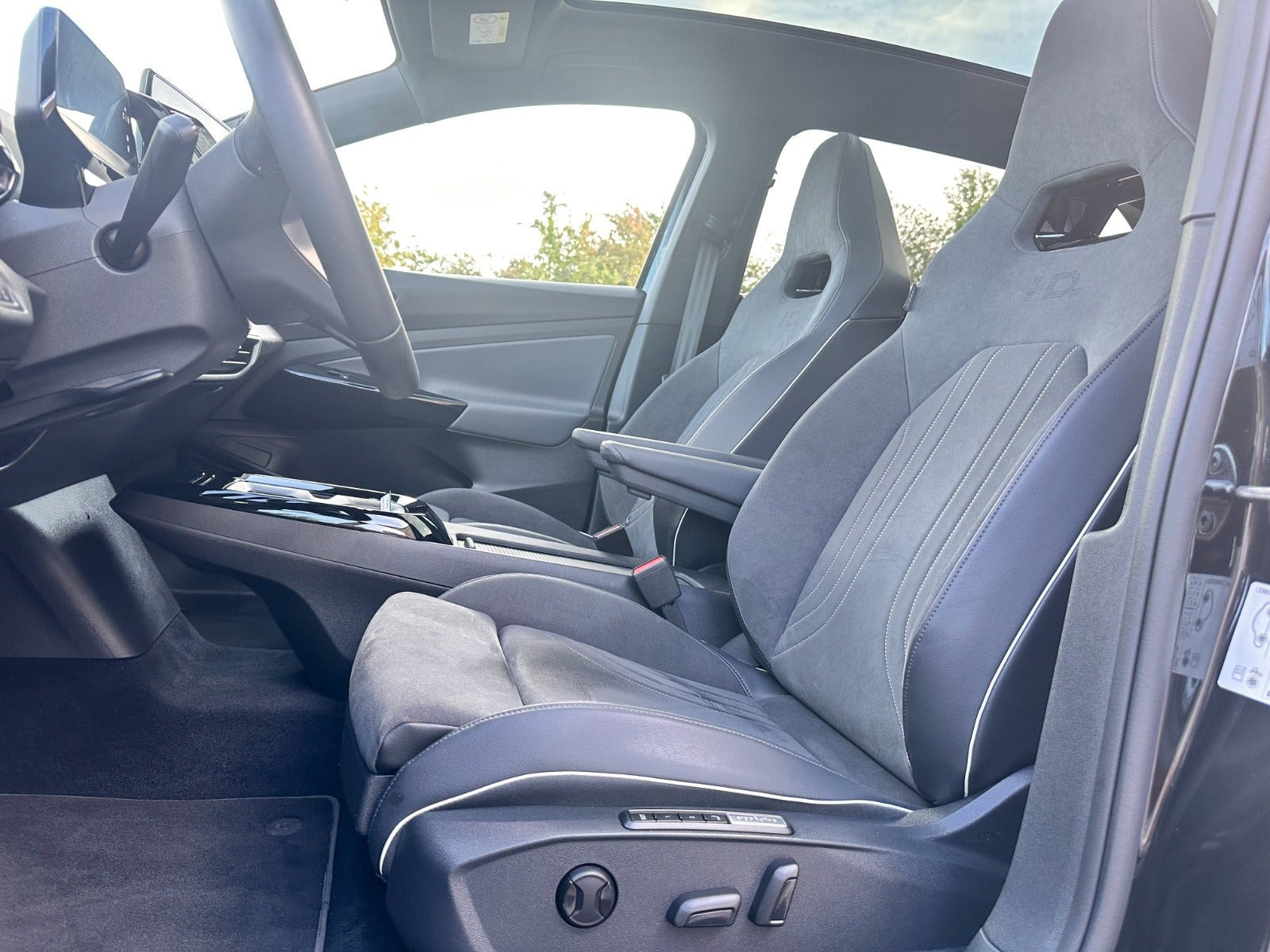 Sort VW ID.4 fra 2023