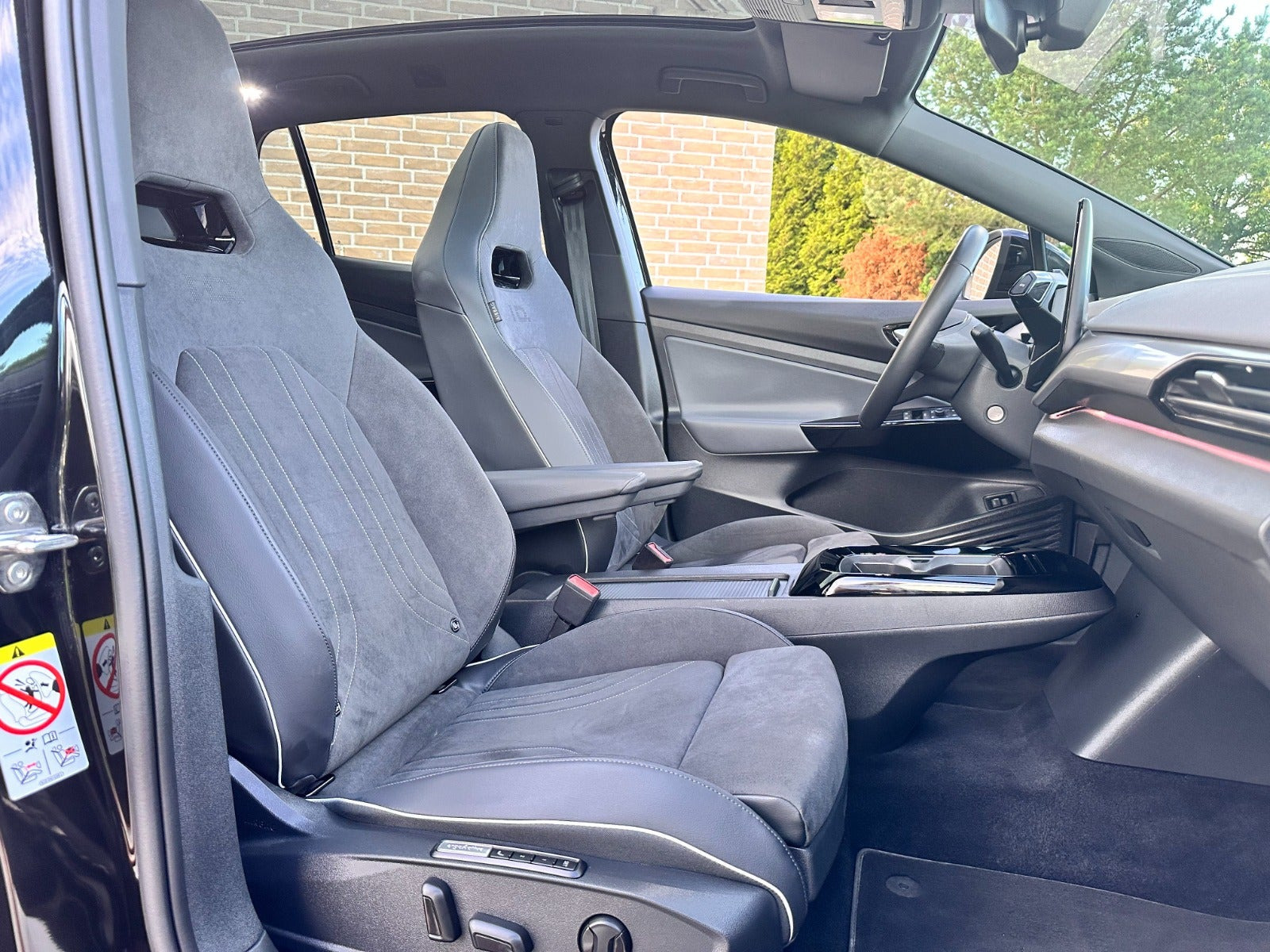Sort VW ID.4 fra 2023