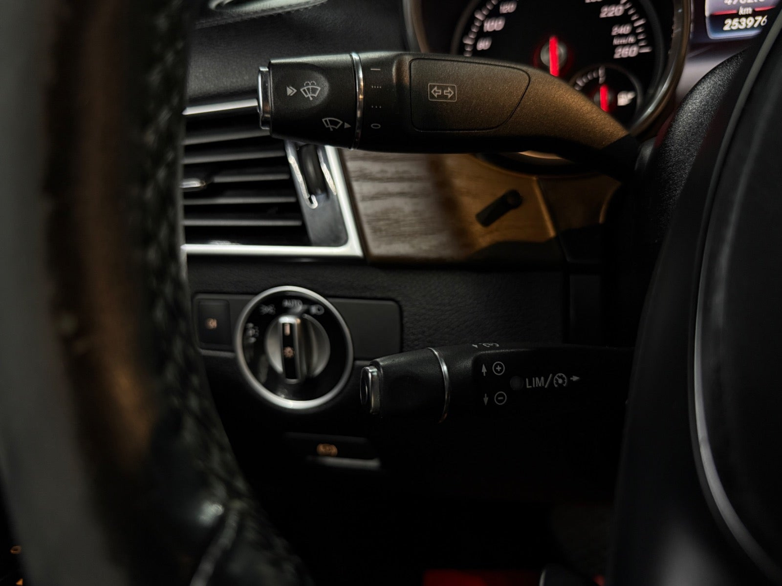Sort Mercedes GLE350 d fra 2016