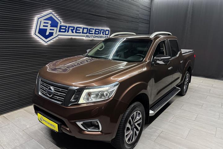 Brun Nissan Navara fra 2015