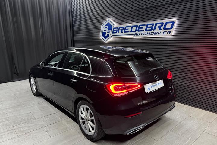Sort Mercedes A200 d fra 2020