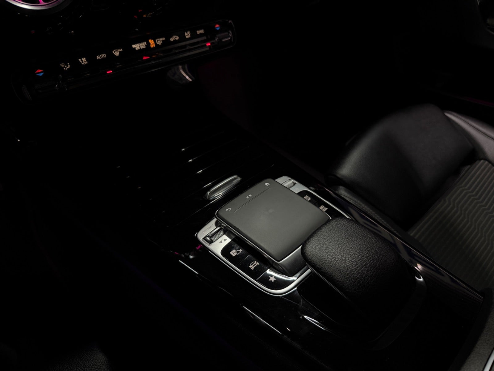 Sort Mercedes A200 d fra 2020