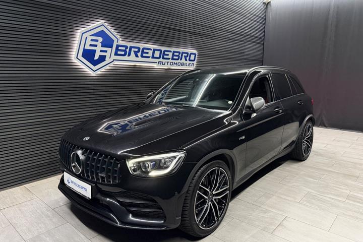 Sort Mercedes GLC43 fra 2020