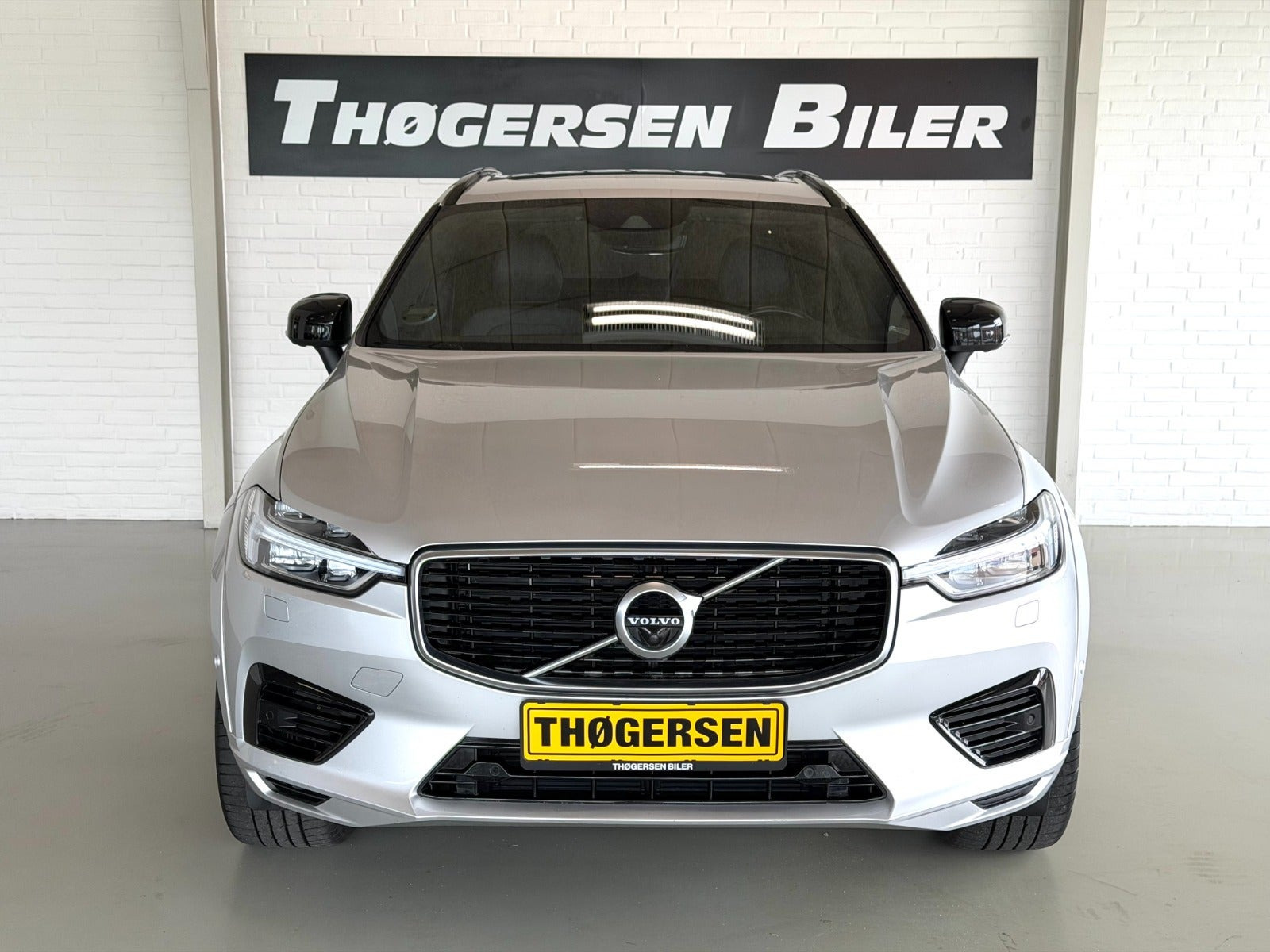 Sølv Volvo XC60 fra 2020