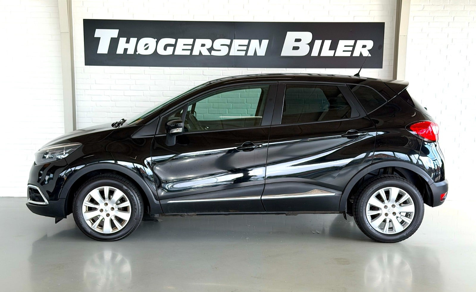 Sort Renault Captur fra 2013