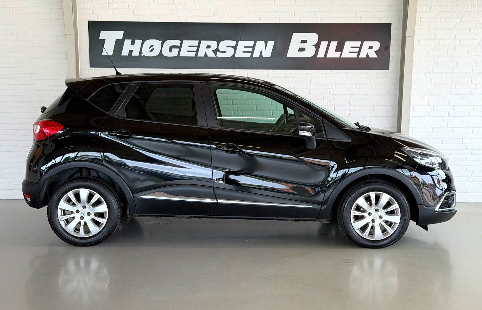 Sort Renault Captur fra 2013