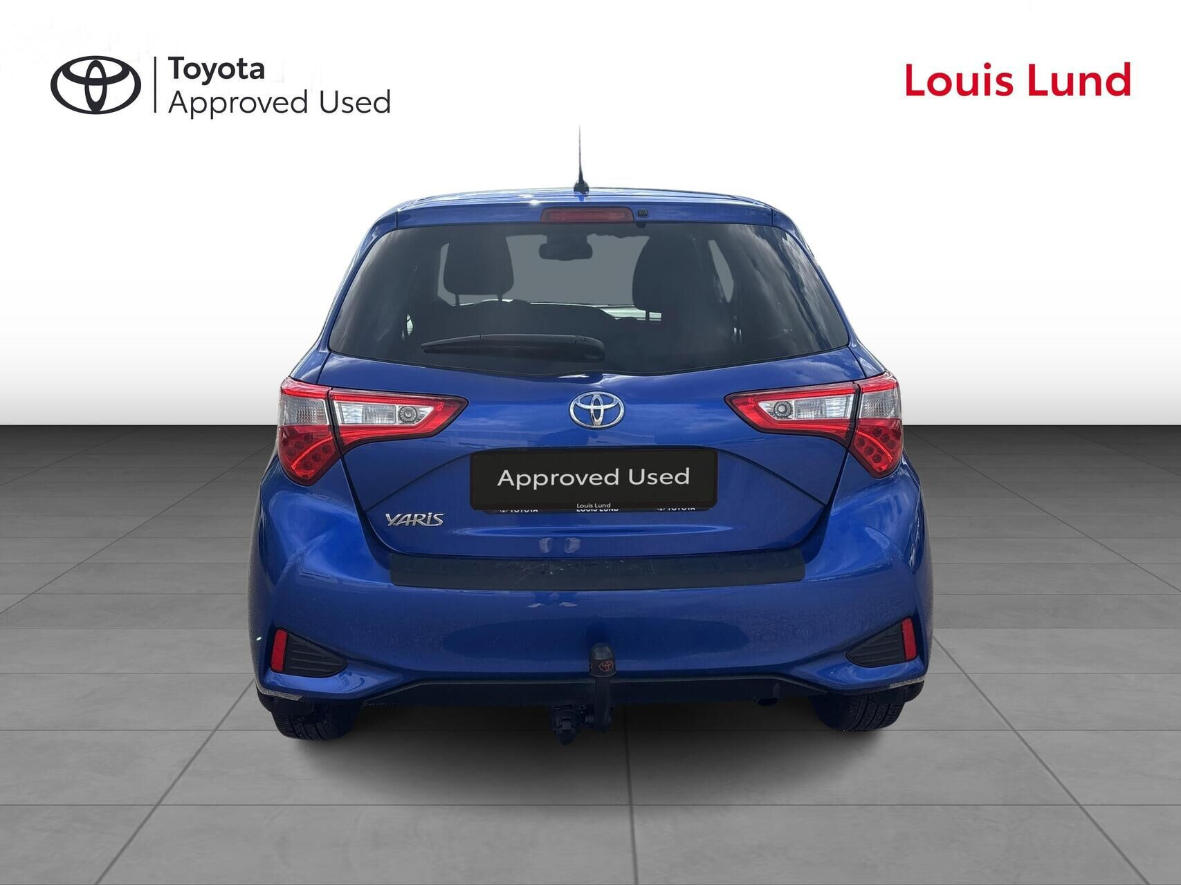 Blå Toyota Yaris fra 2019