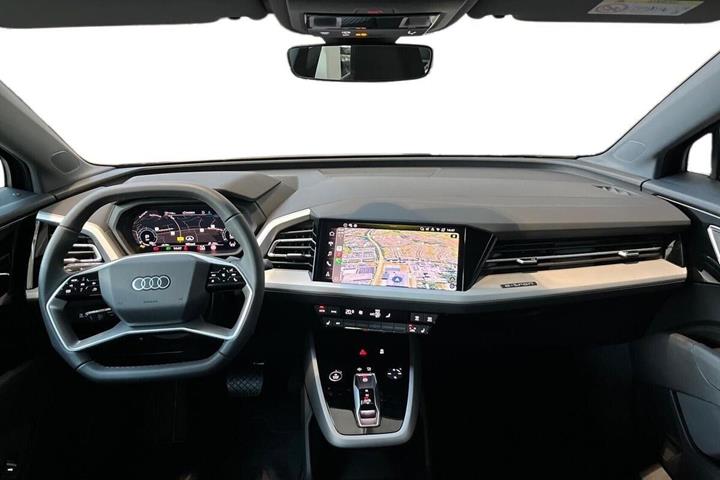 Sort Audi Q4 fra 2026