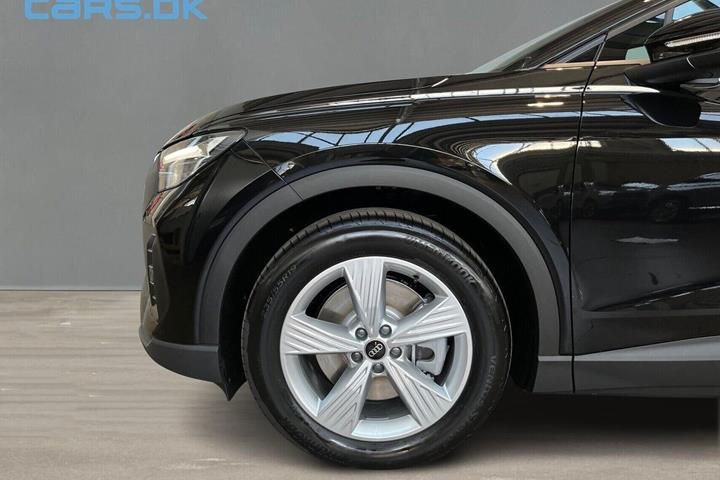 Sort Audi Q4 fra 2026