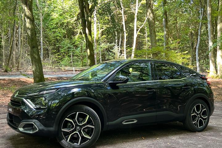 Sort Citroën ë-C4 fra 2021