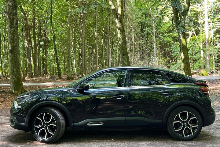 Sort Citroën ë-C4 fra 2021