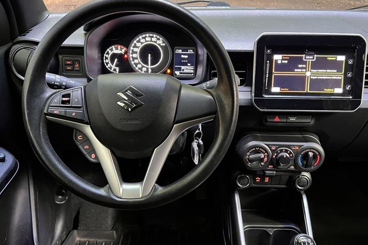 Beige Suzuki Ignis fra 2021