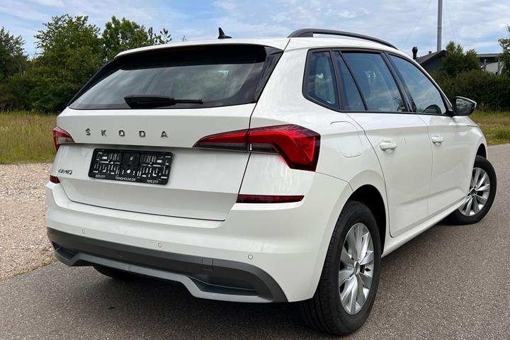 Hvid Skoda Kamiq fra 2022