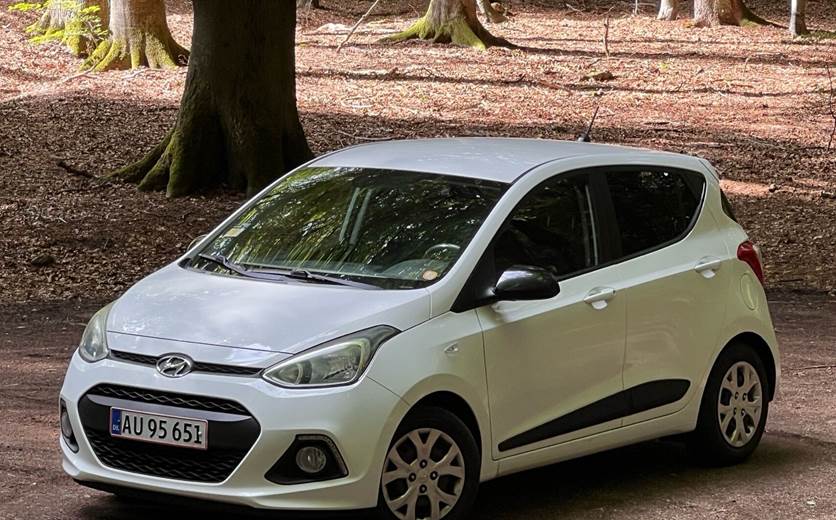 Hyundai i10 1,0 Go Sport 66HK 5d