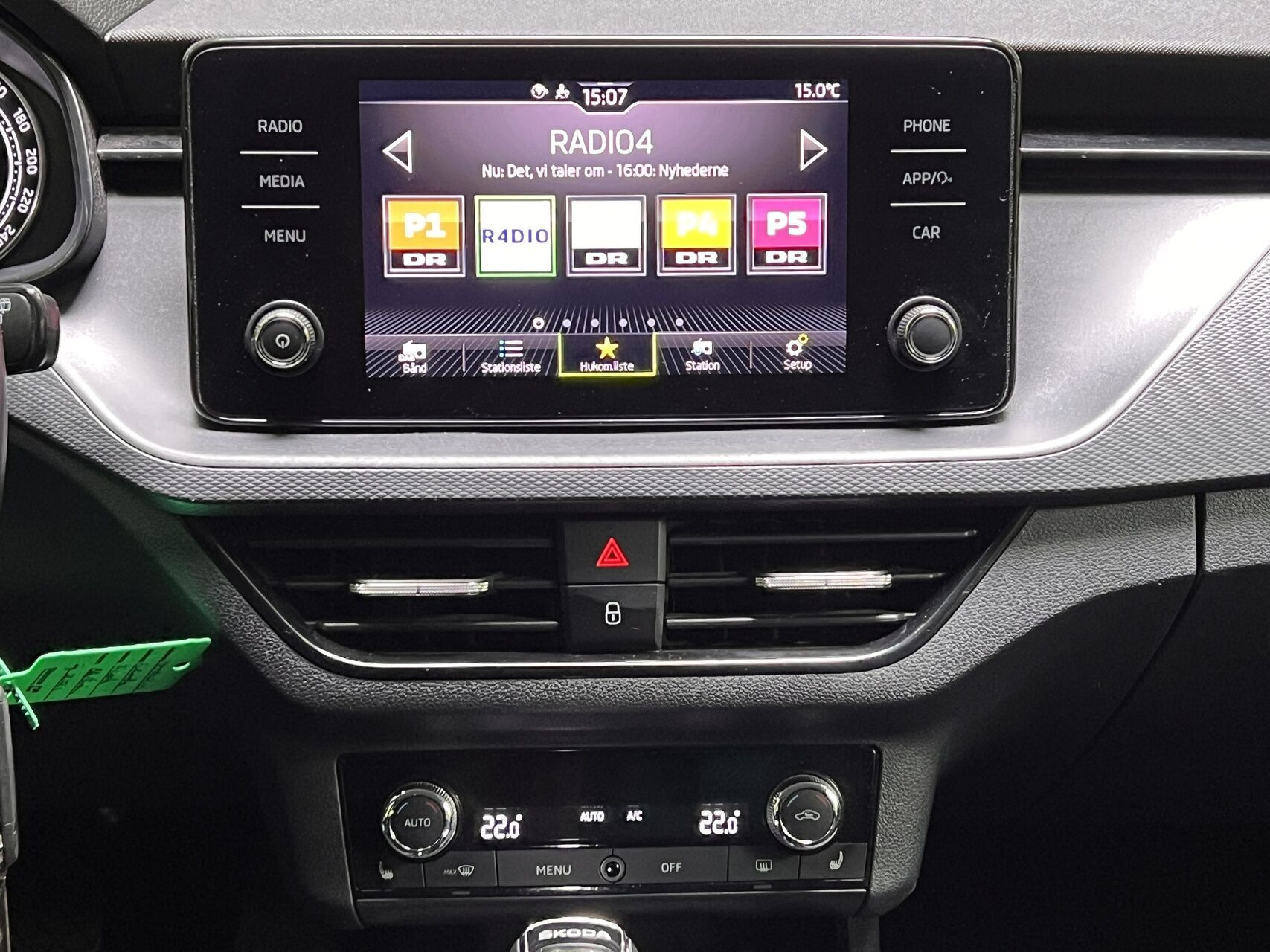 Grå Skoda Scala fra 2021