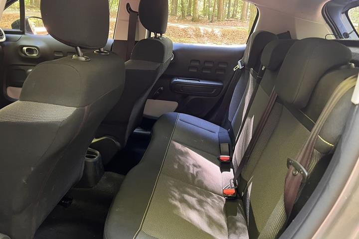 Grå Citroën C3 fra 2020