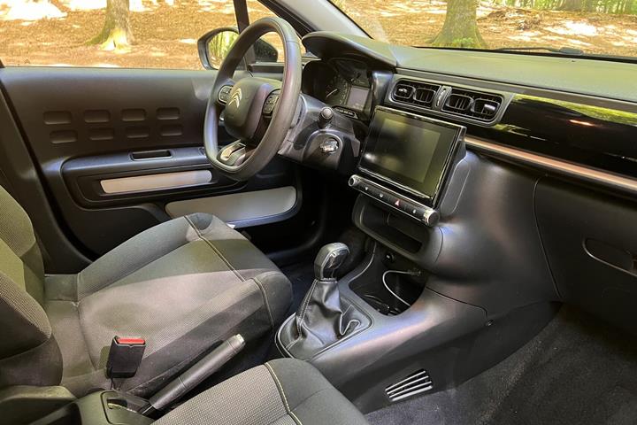 Grå Citroën C3 fra 2020