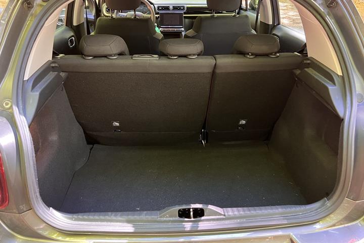 Grå Citroën C3 fra 2020