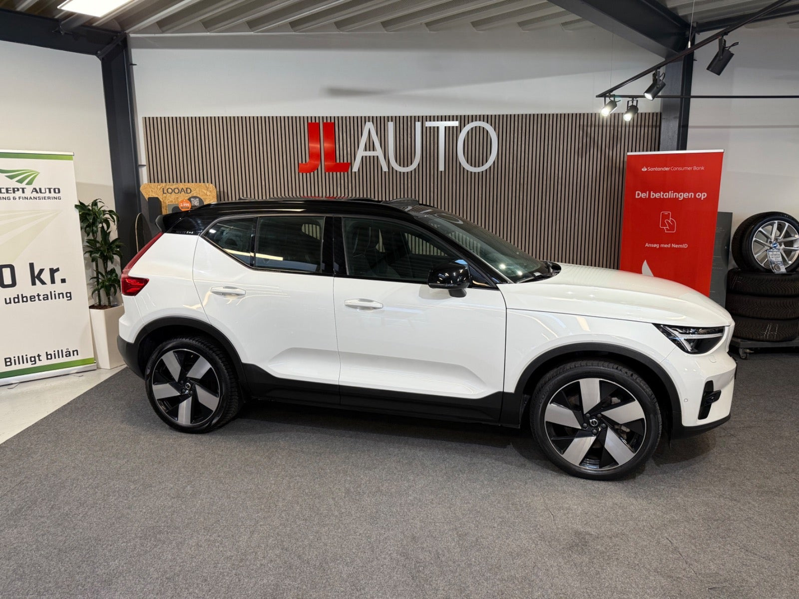 Volvo XC40 ReCharge Extended Range Ultimate