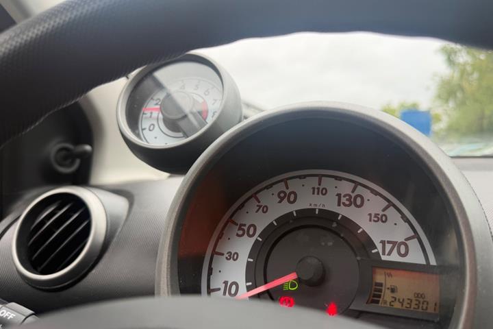 Grøn Citroën C1 fra 2010