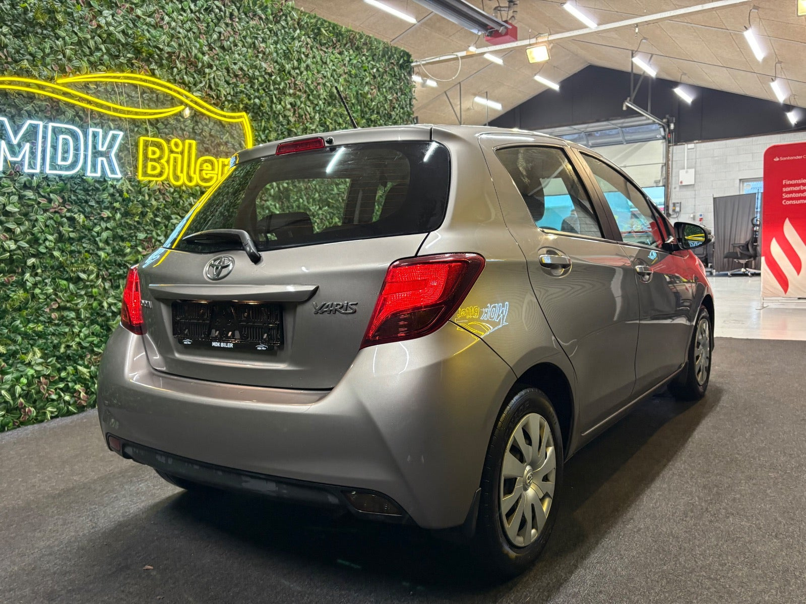 undefined Toyota Yaris fra 2015