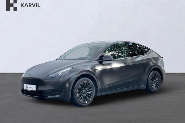 Sort Tesla Model Y fra 2024