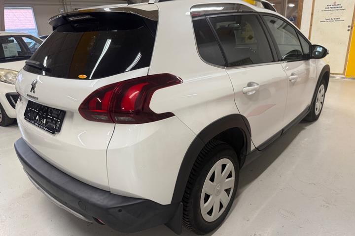 Hvid Peugeot 2008 fra 2017