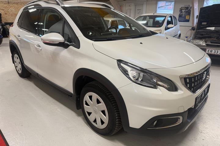 Hvid Peugeot 2008 fra 2017
