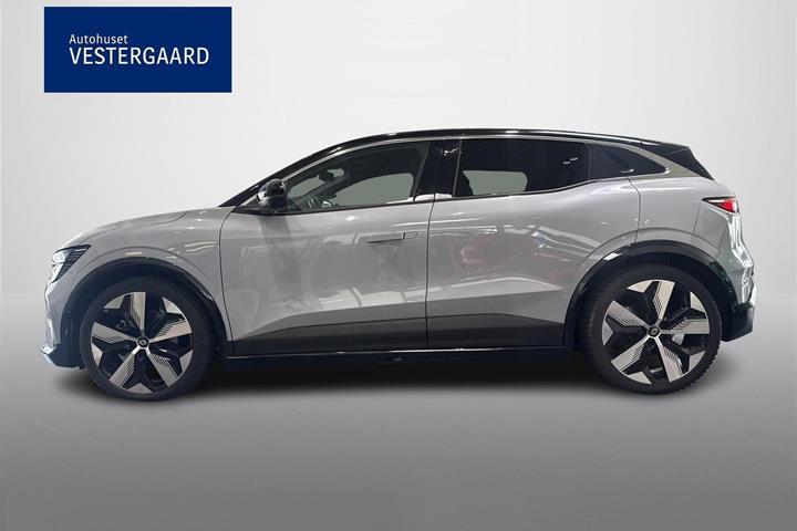 Grå Renault Megane E-Tech fra 2022