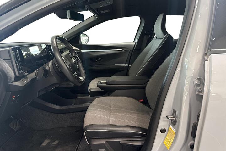 Grå Renault Megane E-Tech fra 2022