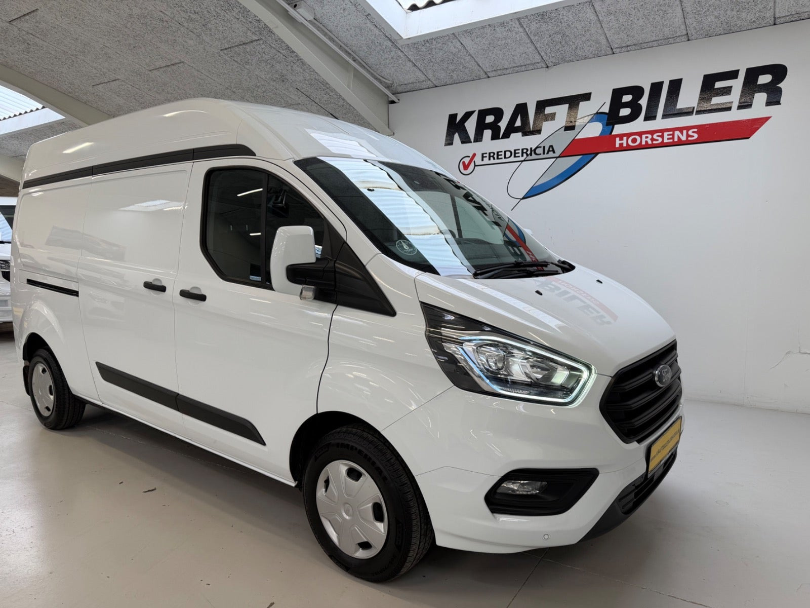 Ford Transit Custom 300 L2 2,0 TDCi 130 Trend