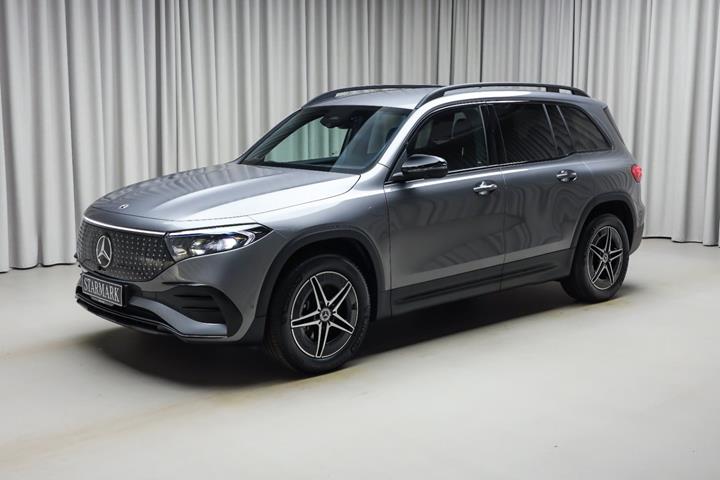 Grå Mercedes EQB250+ fra 2026