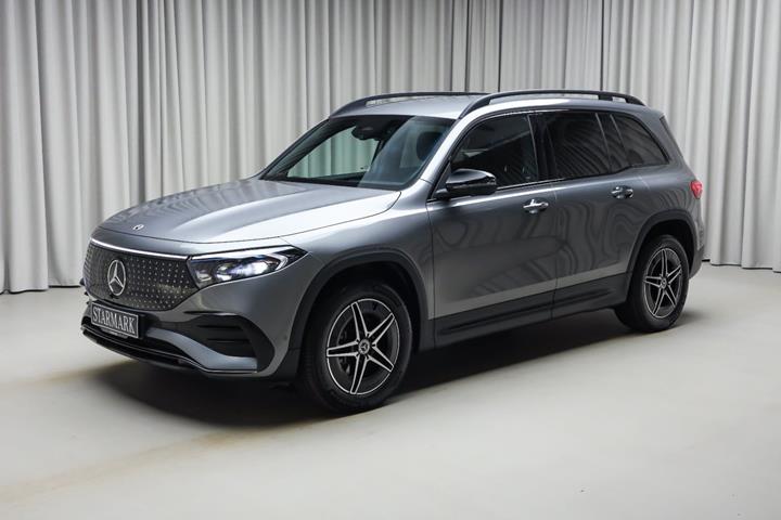 Grå Mercedes EQB250+ fra 2026