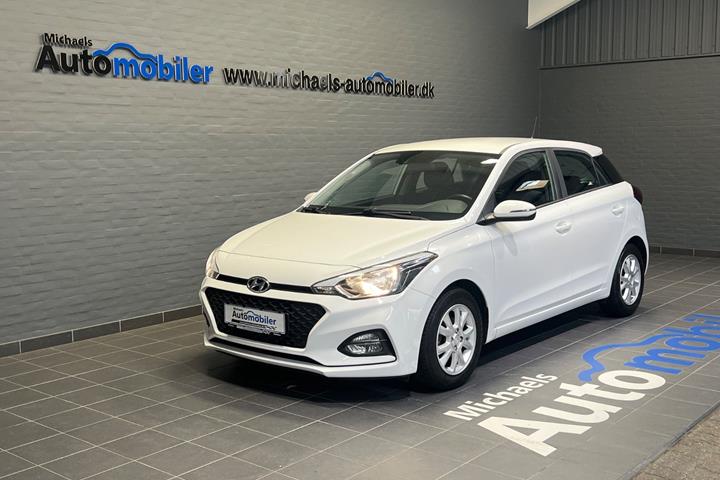 Hvid Hyundai i20 fra 2019
