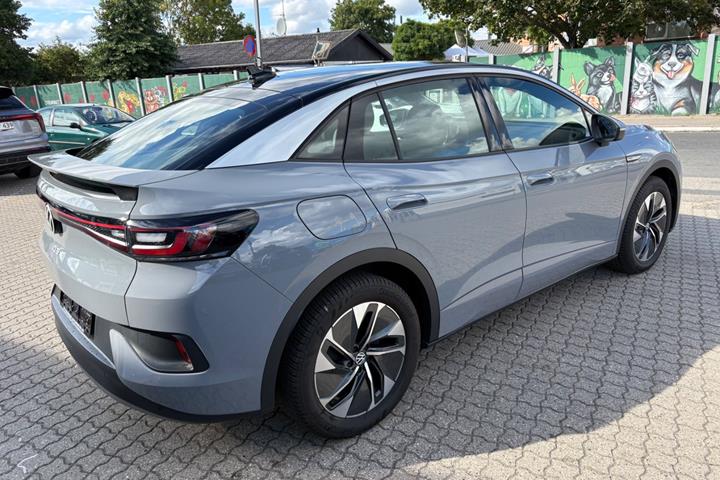 Rød VW ID.5 fra 2023