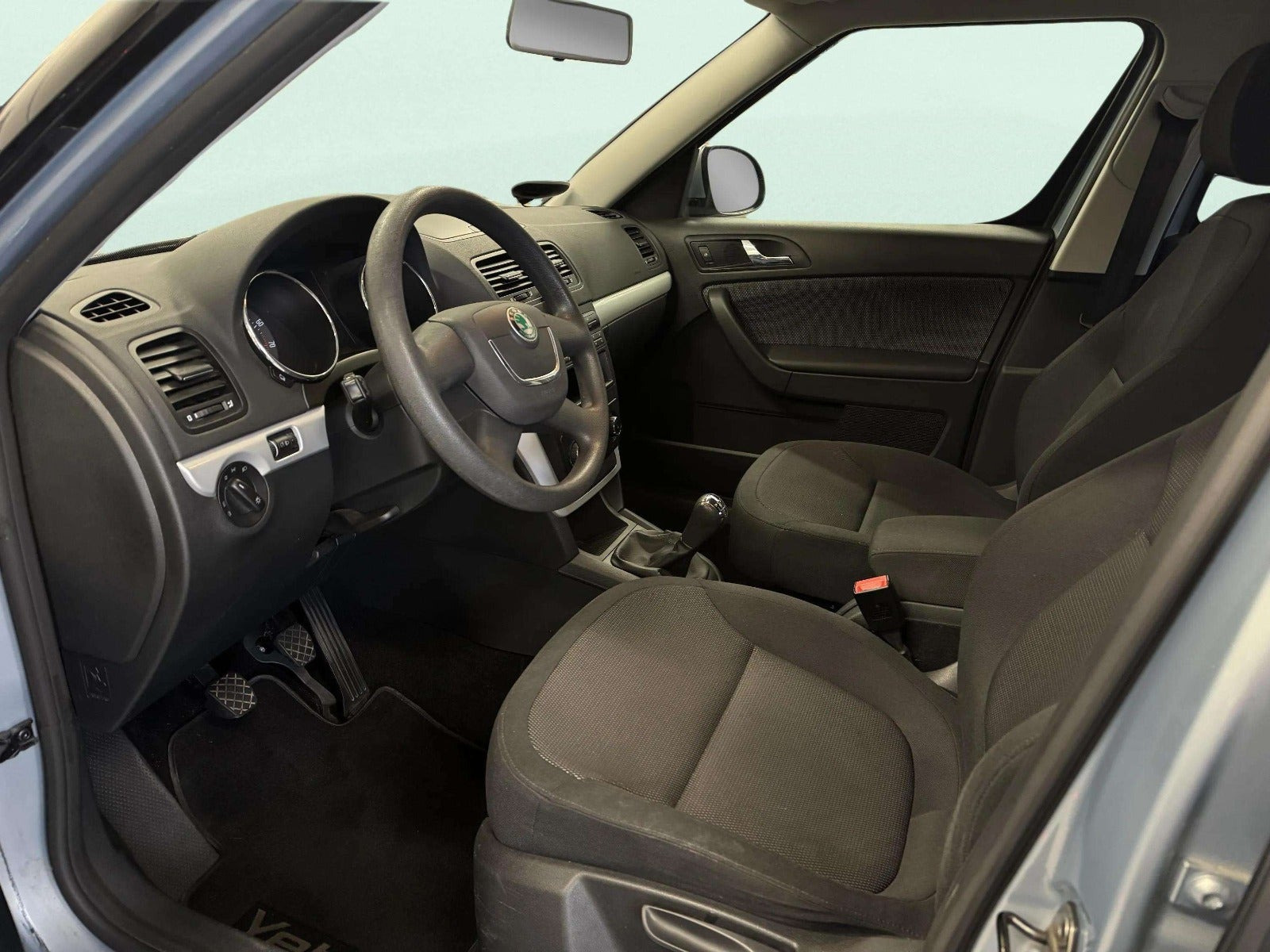 Blå Skoda Yeti fra 2010